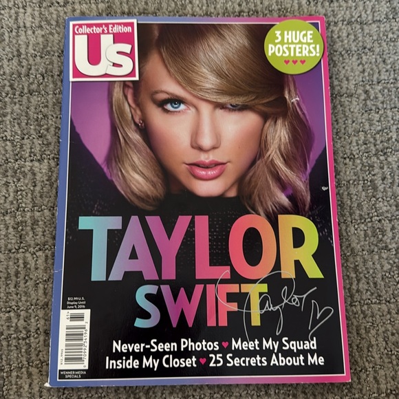 Taylor Swift Magazine Bundle - Picture 5 of 10